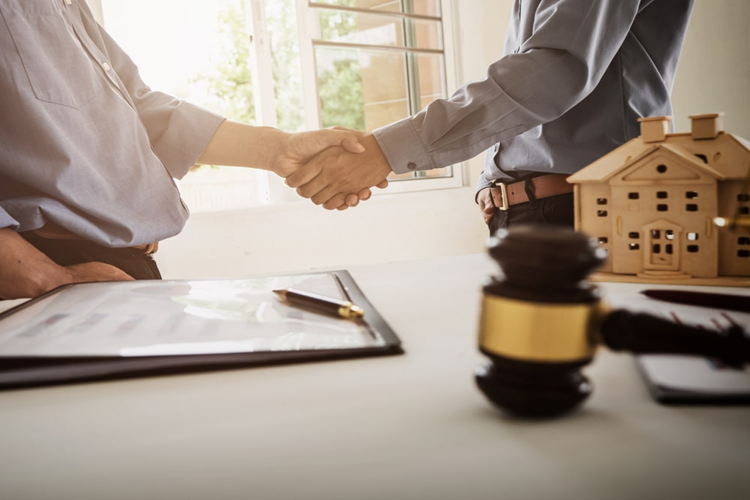 Role of Adelaide Conveyancer in Smooth Property Transfers